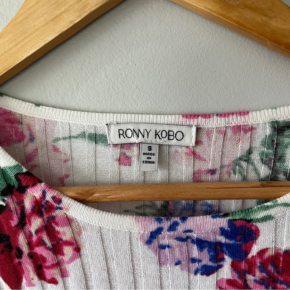 Ronny Kobo Magda Floral Crop Top White Size Small - Picture 7 of 9